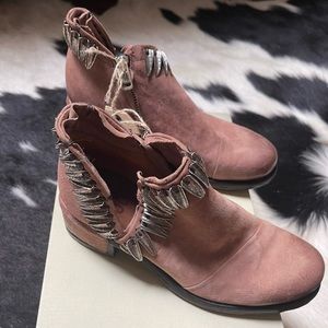 BNWT&Box A.S.98 Iker Grunge (Tan) Bootie